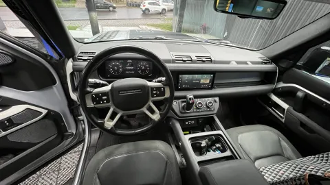 Land Rover DEFENDER 110P SE 2020