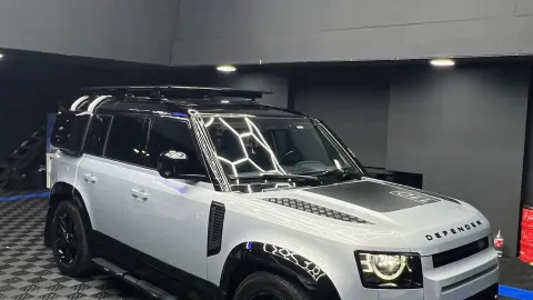 Land Rover DEFENDER 110P SE 2020